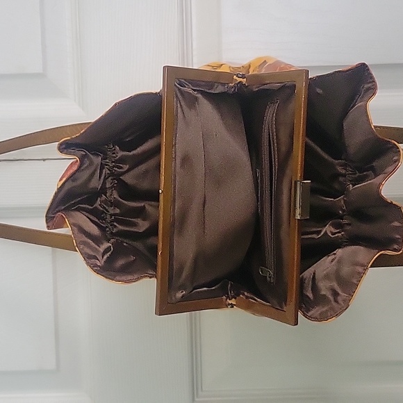 Cynthia Rowley Vintage Floral Handbag - Picture 8 of 13